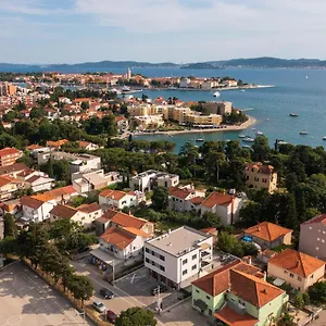 mistral-retreat-zadar.hotelinzadar.com/